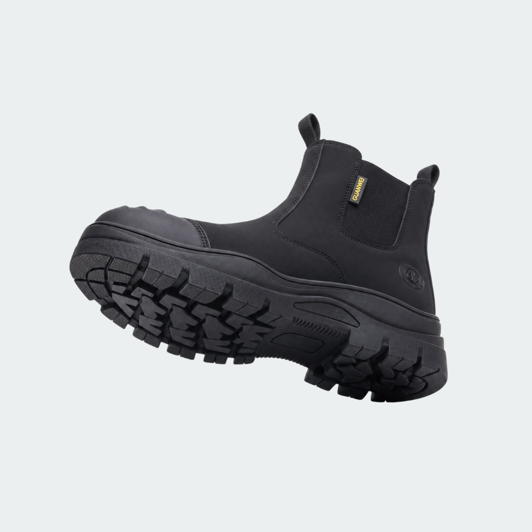 Deep-lug slip-resistant outsole