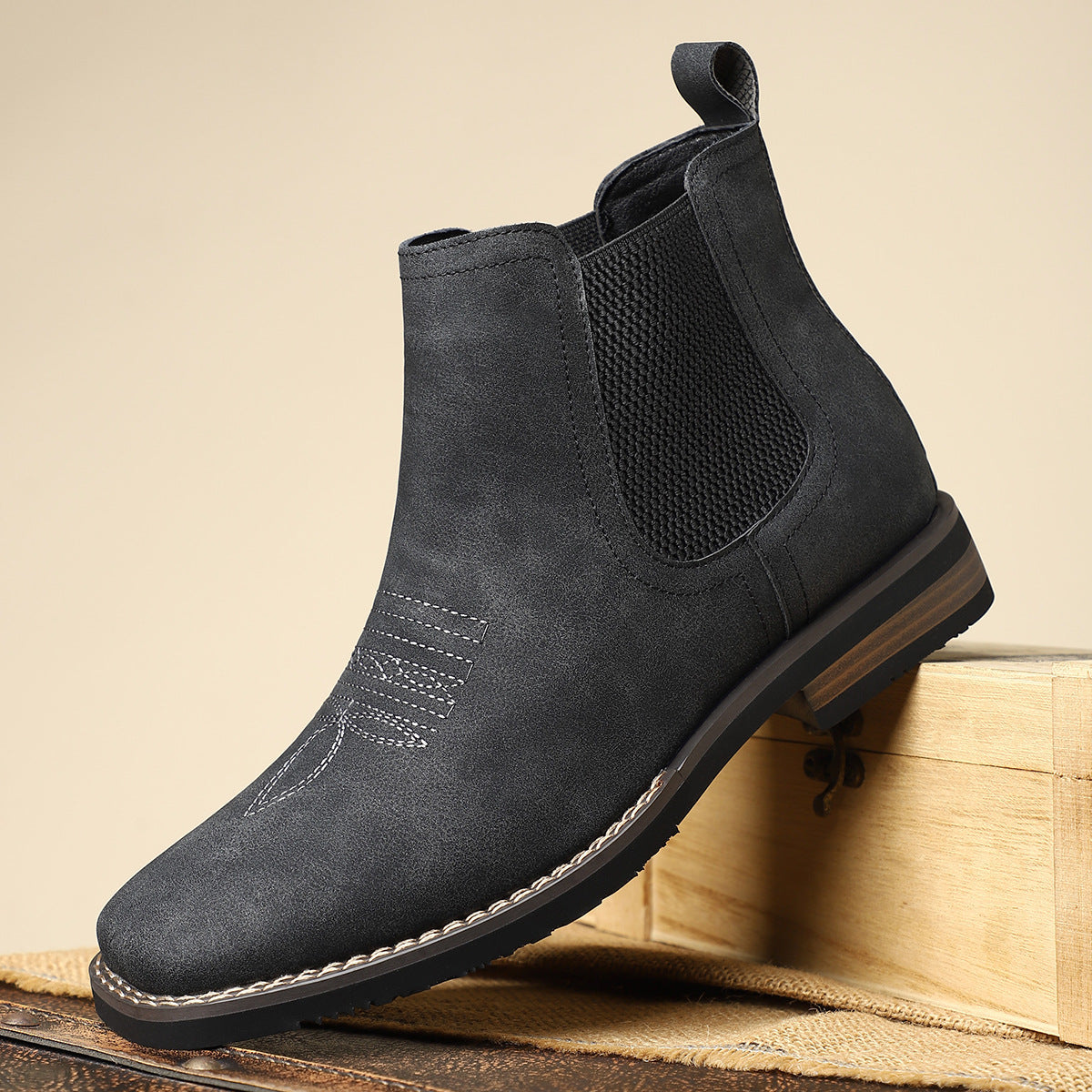 Leather Ankle Boot for Men - Timeless Design for Casual and Formal Wear
