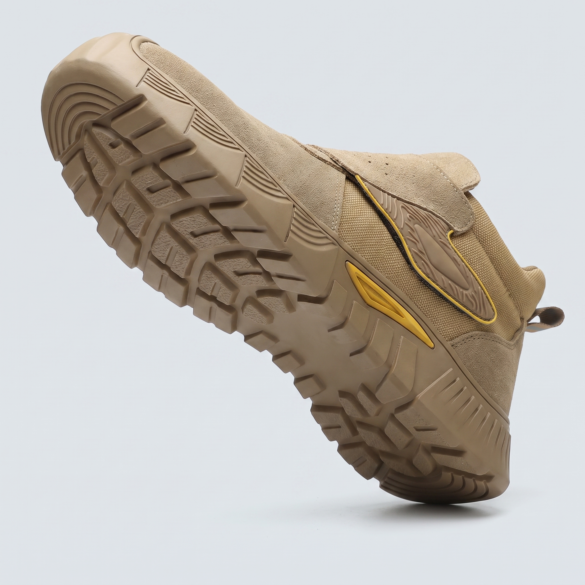 Deep-lug slip-resistant outsole