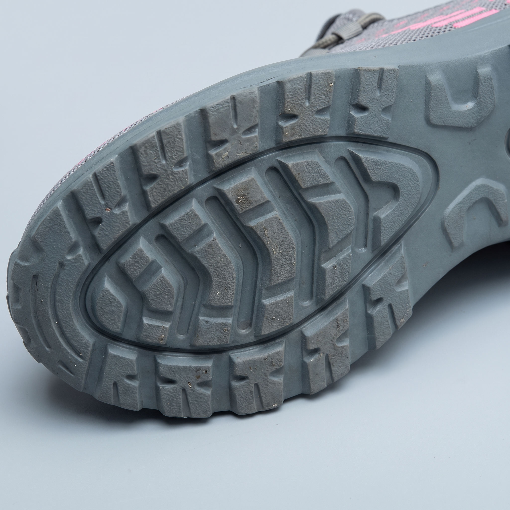 Deep-lug slip-resistant outsole